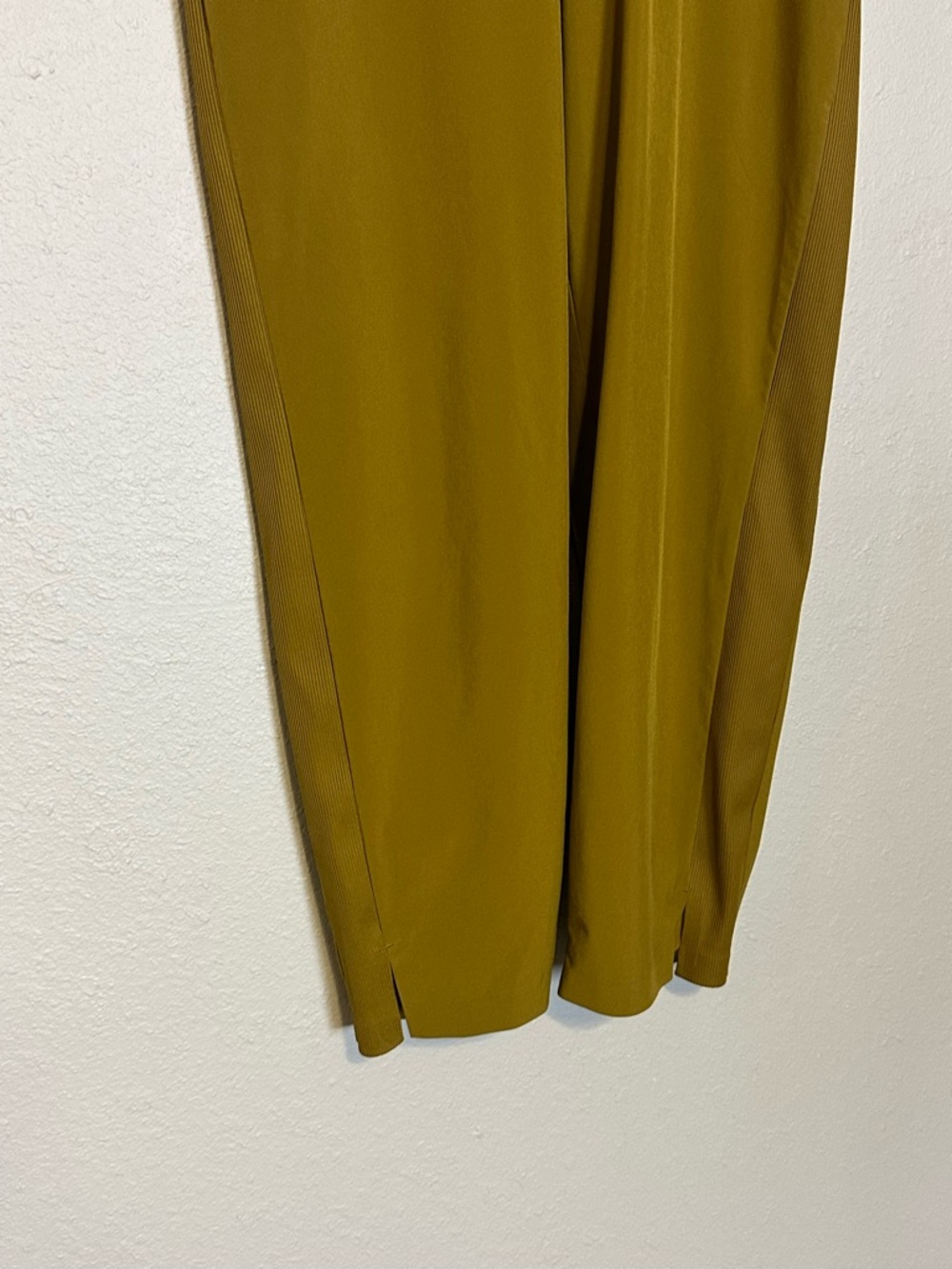 Athleta Brooklyn Mid Rise Ankle Pant Golden Rod Size 8 Petite - Picture 4 of 7